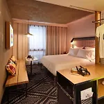 Mama Shelter West Hotel 3*