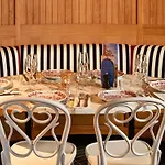 Hotel Mama Shelter West 3*