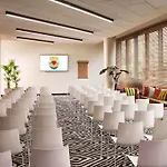 Mama Shelter West فندق