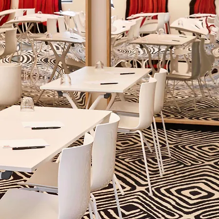 Mama Shelter West Hotel Paris