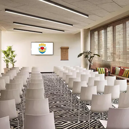 فندق Mama Shelter West