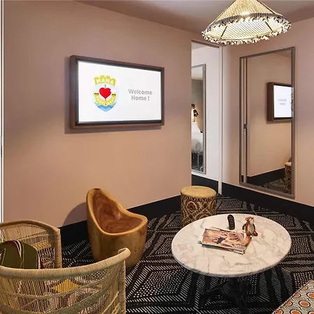 Mama Shelter West 3*