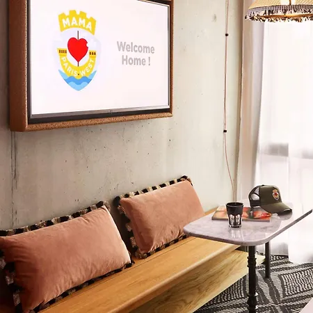 Hotel Mama Shelter West