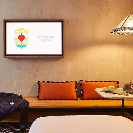 Hotel Mama Shelter West 3*