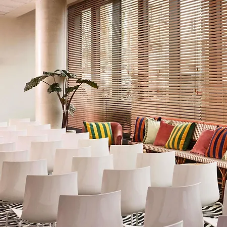 Mama Shelter West Hotel 3*