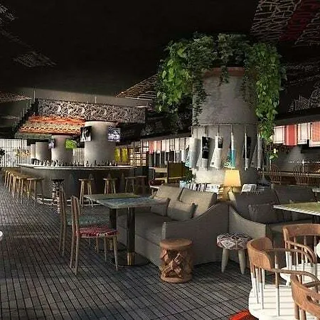 Hotel Mama Shelter West 3*