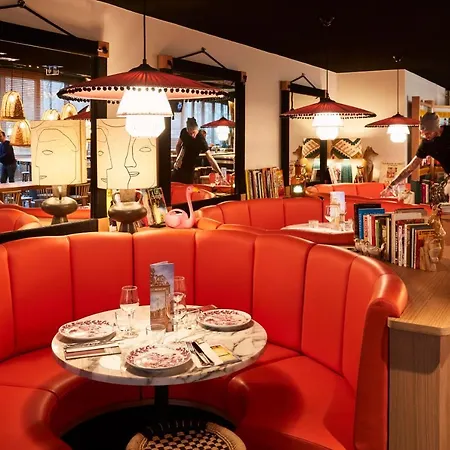 Hotel Mama Shelter West Paris