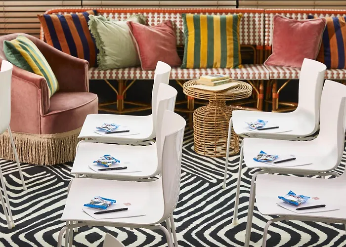 Mama Shelter West Hotel