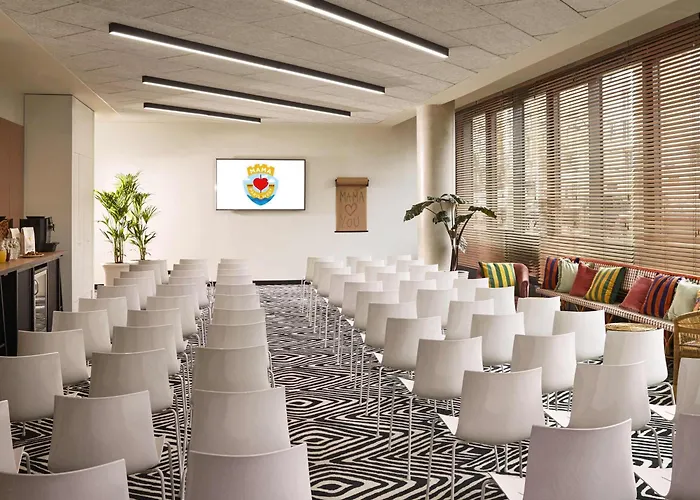 Hotel Mama Shelter West