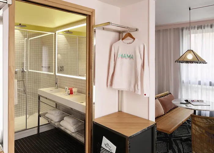 Mama Shelter West 3*