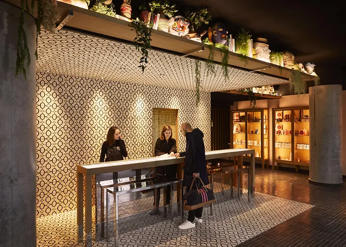 Hotel Mama Shelter West