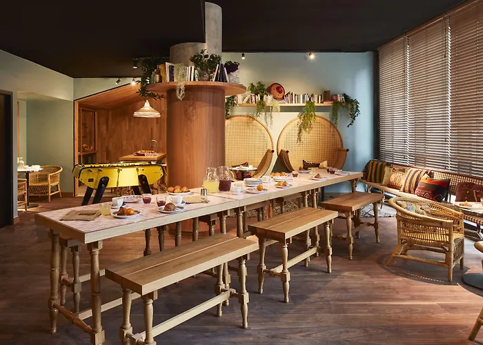 Hotell Mama Shelter West Paris