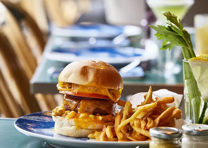 Hotel Mama Shelter West 3*