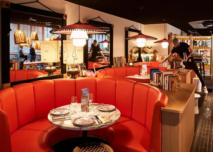 Hotel Mama Shelter West Paris